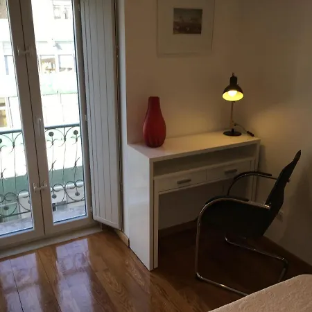 City Center Duplex Appartamento Lisbona