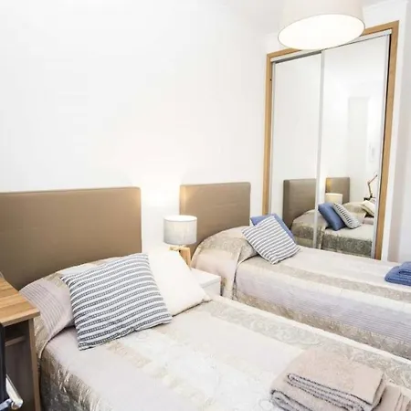 City Center Duplex * Lisbona
